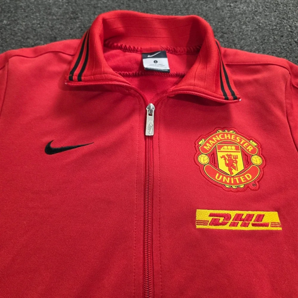 Nike Manchester United Track Jacket Mens Small Red Soccer Football DHL Training